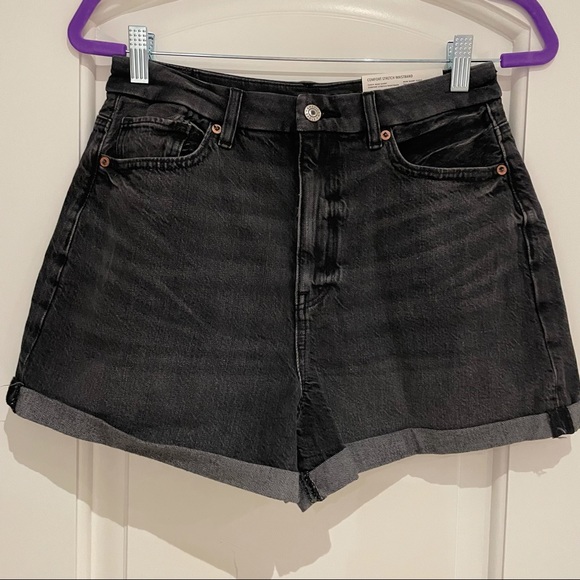 Comfort Stretch high waisted black shorts - Picture 3 of 5